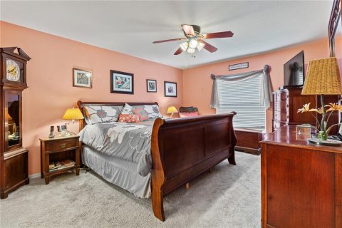 House in Lakeland, Florida 3 bedrooms, 133.22 sq.m. № 1900042 - photo 17