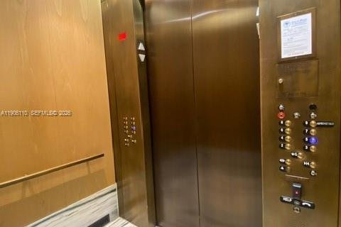 Купить кондоминиум в Майами, Флорида 51.37м2, № 2089090 - фото 7