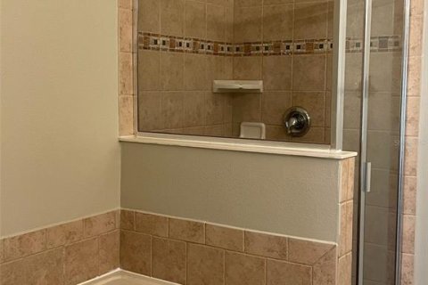 Touwnhouse à vendre à Orlando, Floride: 5 chambres, 176.51 m2 № 1758026 - photo 9