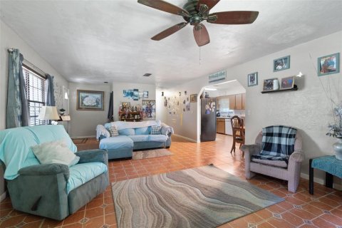 Villa ou maison à vendre à Archer, Floride: 3 chambres, 116.31 m2 № 2412622 - photo 2