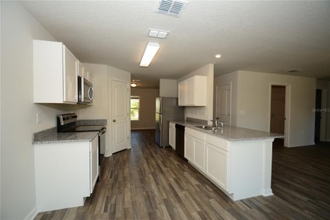 Villa ou maison à louer à Palm Coast, Floride: 5 chambres, 212.37 m2 № 1875871 - photo 7