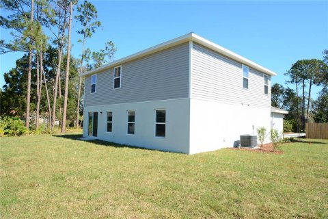 Villa ou maison à louer à Palm Coast, Floride: 5 chambres, 212.37 m2 № 1875871 - photo 2