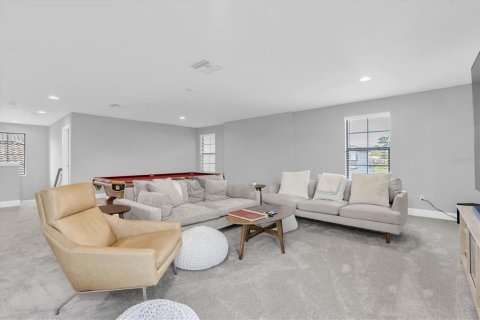 House in Odessa, Florida 5 bedrooms, 309.92 sq.m. № 1835136 - photo 17