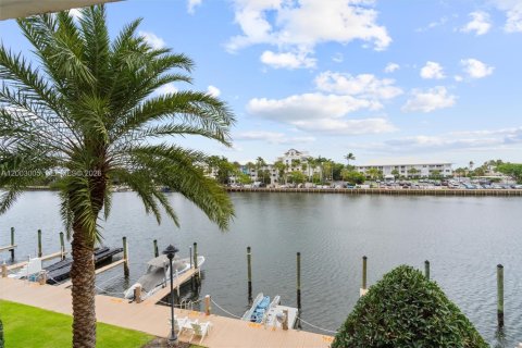 Touwnhouse à louer à Fort Lauderdale, Floride: 2 chambres, 176.89 m2 № 2069094 - photo 27