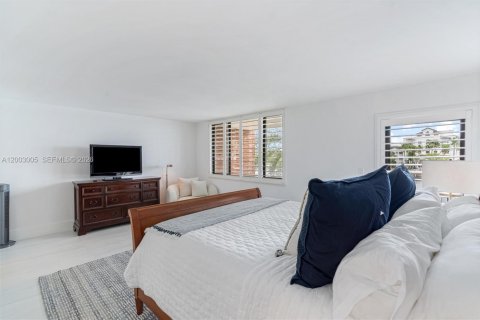 Touwnhouse à louer à Fort Lauderdale, Floride: 2 chambres, 176.89 m2 № 2069094 - photo 24