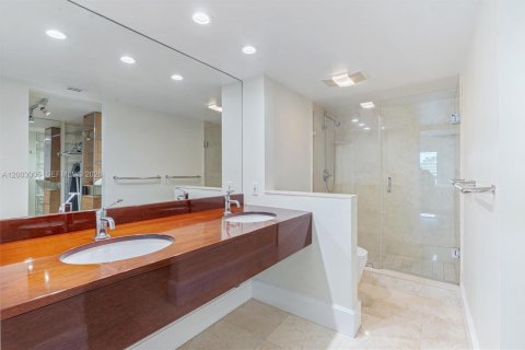 Touwnhouse à louer à Fort Lauderdale, Floride: 2 chambres, 176.89 m2 № 2069094 - photo 25