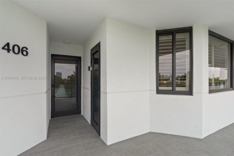 Touwnhouse à louer à Fort Lauderdale, Floride: 2 chambres, 176.89 m2 № 2069094 - photo 7