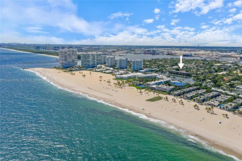 Touwnhouse à Fort Lauderdale, Floride 2 chambres, 176.89 m2 № 2069094