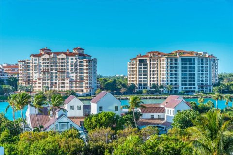 Copropriété à louer à Miami Beach, Floride: 3 chambres, 197.14 m2 № 1737505 - photo 4