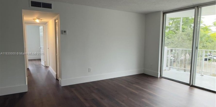 Condo à Miami, Floride, 2 chambres № 1880051