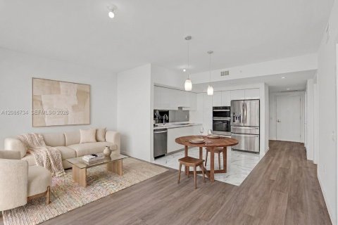 Condo in Hallandale Beach, Florida, 1 bedroom  № 2381492
