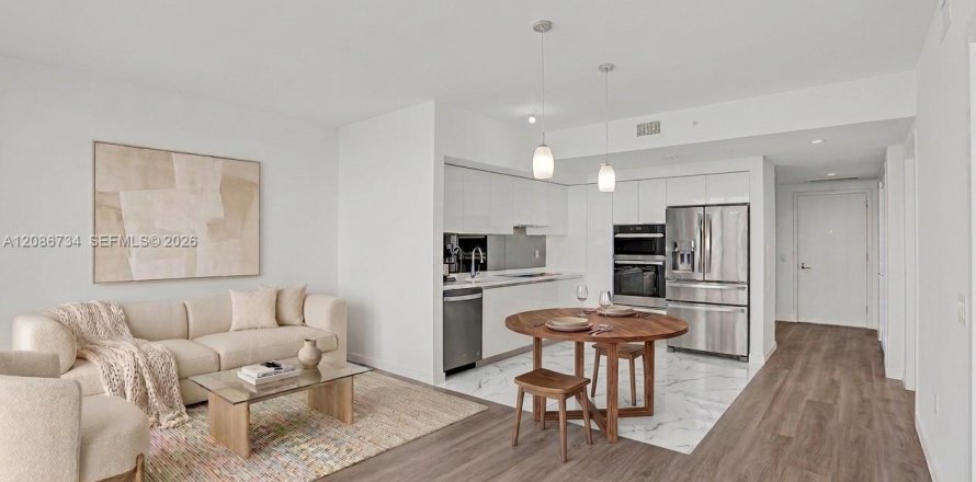 Condo in Hallandale Beach, Florida, 1 bedroom  № 2381492
