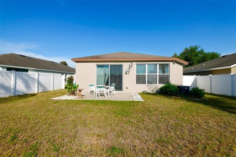 House in Brooksville, Florida 3 bedrooms, 117.06 sq.m. № 2210443 - photo 24