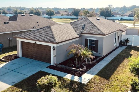 Casa en Brooksville, Florida 3 dormitorios, 117.06 m2 № 2210443