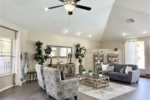 Condominio en venta en Tampa, Florida, 2 dormitorios, 117.99 m2 № 1774946 - foto 19