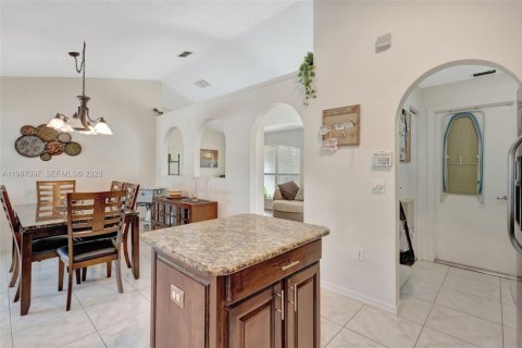 Купить виллу или дом в Порт-Сент-Луси, Флорида 3 спальни, 133.78м2, № 2049164 - фото 7