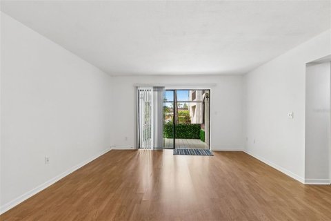 Condo in Clearwater, Florida, 1 bedroom № 2114904 - photo 7