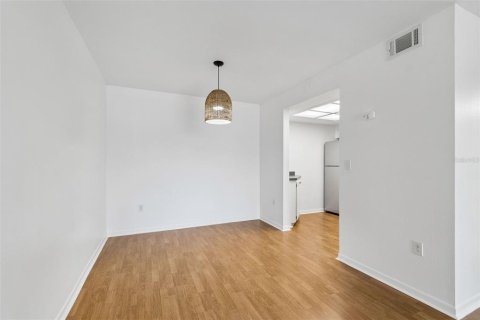 Condo in Clearwater, Florida, 1 bedroom № 2114904 - photo 12