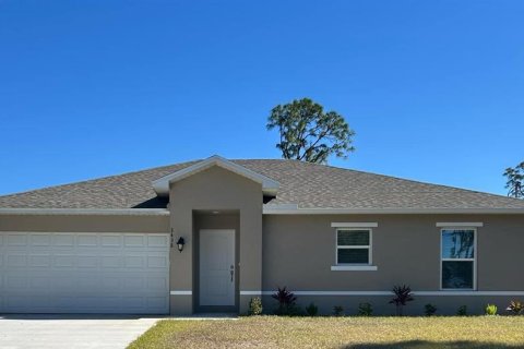 Casa en North Port, Florida 3 dormitorios, 139.35 m2 № 2104254
