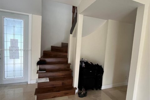 Купить виллу или дом в Купер-Сити, Флорида 4 спальни, 230.4м2, № 1992873 - фото 8