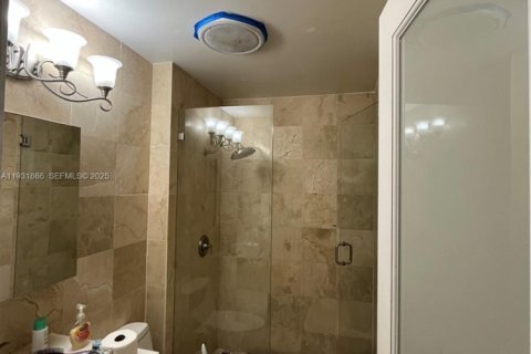 Купить виллу или дом в Купер-Сити, Флорида 4 спальни, 230.4м2, № 1992873 - фото 9