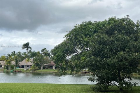 Купить виллу или дом в Купер-Сити, Флорида 4 спальни, 230.4м2, № 1992873 - фото 2