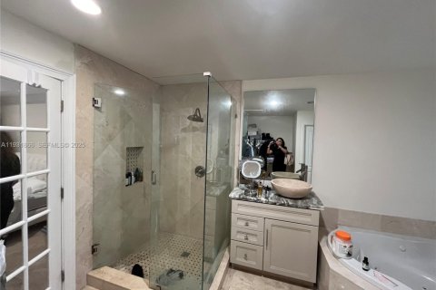 Купить виллу или дом в Купер-Сити, Флорида 4 спальни, 230.4м2, № 1992873 - фото 13