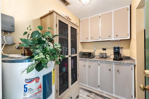Immobilier commercial à vendre à Crystal River, Floride: 389.54 m2 № 2143496 - photo 30