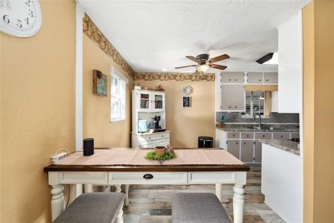 Immobilier commercial à vendre à Crystal River, Floride: 389.54 m2 № 2143496 - photo 28