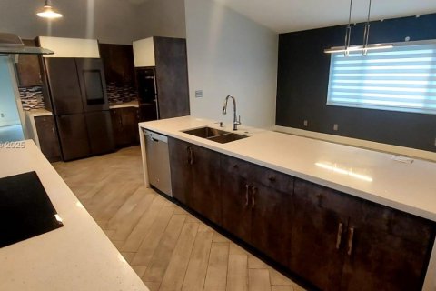 Casa en venta en Dania Beach, Florida, 3 dormitorios, 165.37 m2 № 1874399 - foto 14
