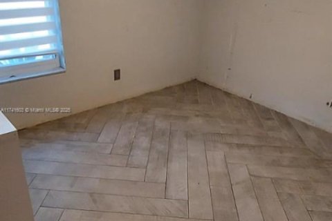 Casa en venta en Dania Beach, Florida, 3 dormitorios, 165.37 m2 № 1874399 - foto 17