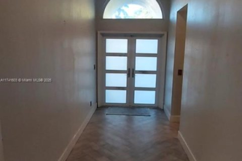 Casa en venta en Dania Beach, Florida, 3 dormitorios, 165.37 m2 № 1874399 - foto 7