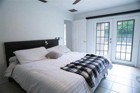 Villa ou maison à vendre à Casselberry, Floride: 4 chambres, 185.62 m2 № 2287374 - photo 3