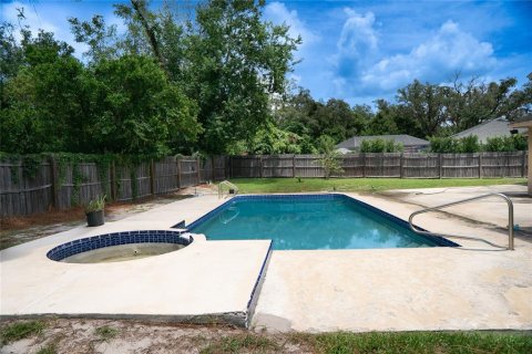 Villa ou maison à vendre à Casselberry, Floride: 4 chambres, 185.62 m2 № 2287374 - photo 7