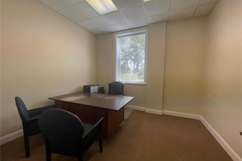 Propiedad comercial en alquiler en Tavares, Florida, 309.92 m2 № 1642096 - foto 15