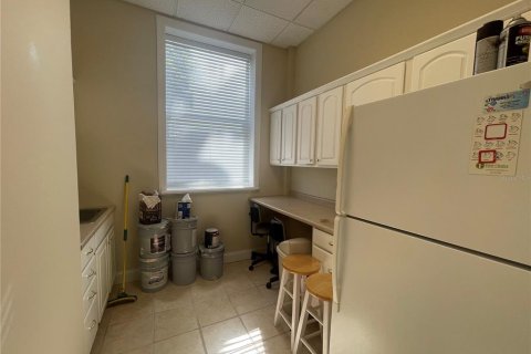 Propiedad comercial en alquiler en Tavares, Florida, 309.92 m2 № 1642096 - foto 12
