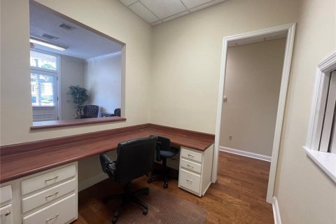 Propiedad comercial en alquiler en Tavares, Florida, 309.92 m2 № 1642096 - foto 18