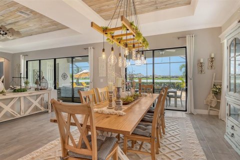 House in Bradenton, Florida 3 bedrooms, 258.18 sq.m. № 1799874 - photo 16