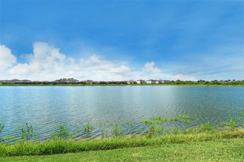 House in Bradenton, Florida 3 bedrooms, 258.18 sq.m. № 1799874 - photo 5