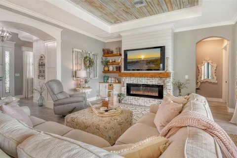 House in Bradenton, Florida 3 bedrooms, 258.18 sq.m. № 1799874 - photo 9