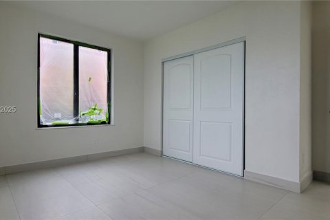 Снять в аренду виллу или дом в Опа-Локка, Флорида 2 спальни, 137.96м2, № 1989789 - фото 17