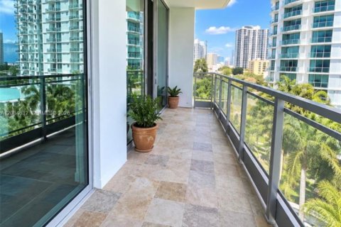 Condominio en venta en Miami, Florida, 1 dormitorio, 78.6 m2 № 2375948 - foto 15