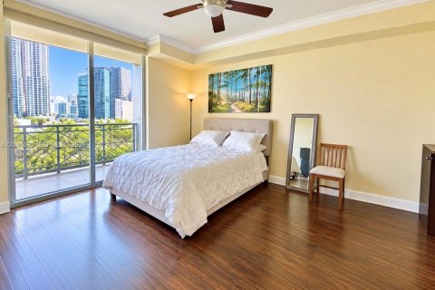 Condominio en venta en Miami, Florida, 1 dormitorio, 78.6 m2 № 2375948 - foto 10