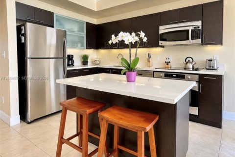 Condominio en venta en Miami, Florida, 1 dormitorio, 78.6 m2 № 2375948 - foto 6