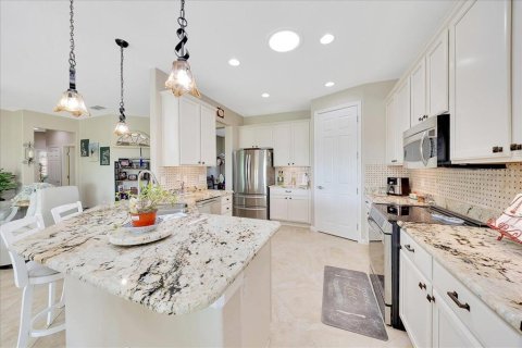 House in Ocala, Florida 3 bedrooms, 181.9 sq.m. № 1766974 - photo 16