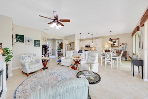 House in Ocala, Florida 3 bedrooms, 181.9 sq.m. № 1766974 - photo 13