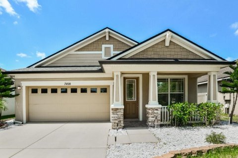 Villa ou maison à louer à Orlando, Floride: 3 chambres, 144.83 m2 № 1914502 - photo 1