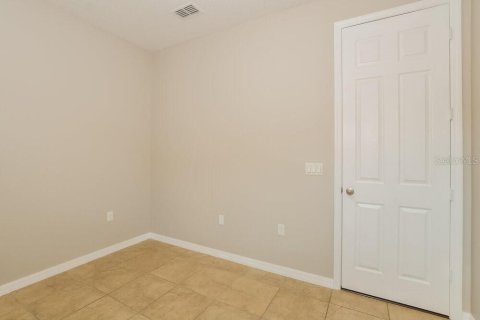 Villa ou maison à louer à Orlando, Floride: 3 chambres, 144.83 m2 № 1914502 - photo 13