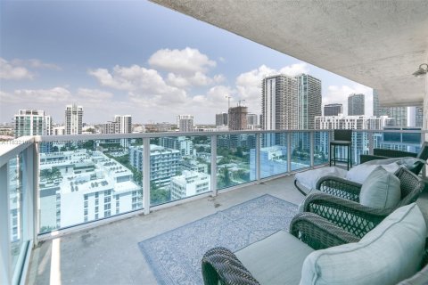 Condo in Miami, Florida, 2 bedrooms  № 1809137 - photo 30