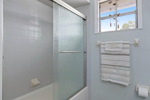 Villa ou maison à vendre à Spring Hill, Floride: 2 chambres, 132.29 m2 № 1906665 - photo 22